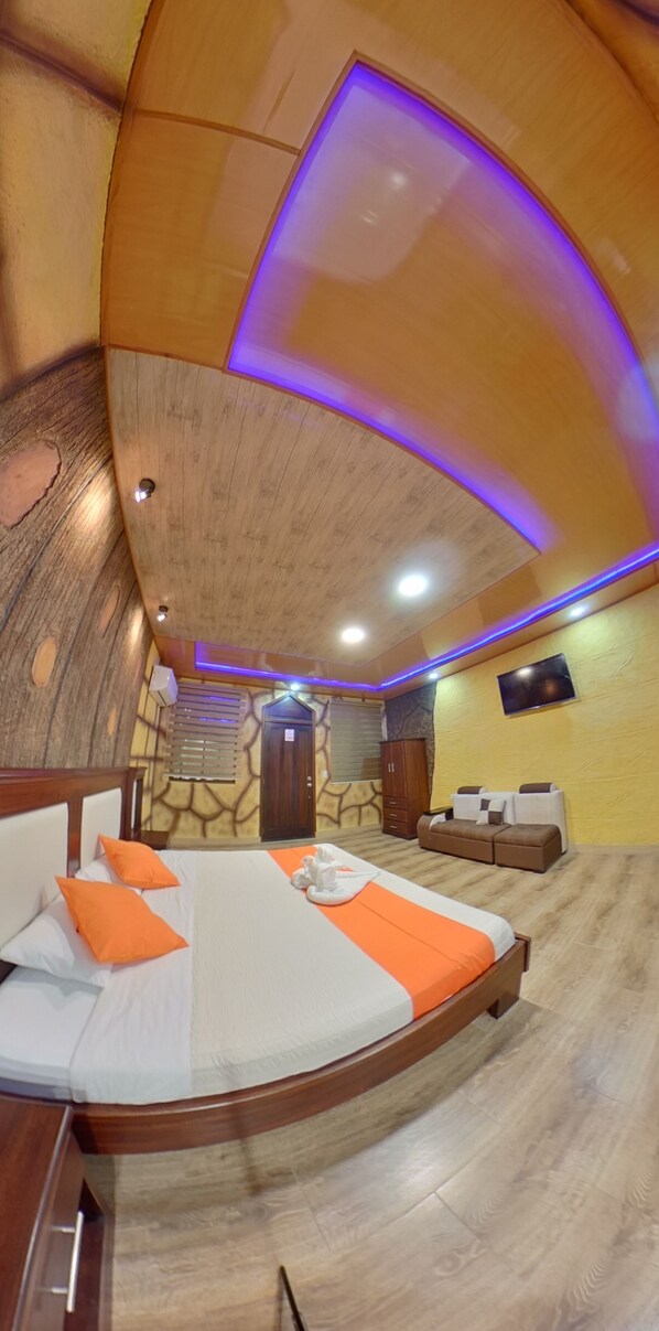 Deluxe Room | Down comforters, pillowtop beds, individually furnished, desk - Hosteria Soroma (Cumbaratza)