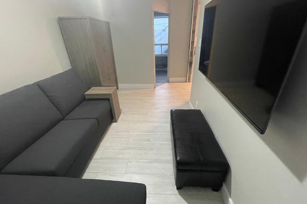 Loft avec un divan-lit (Le Convivial)
