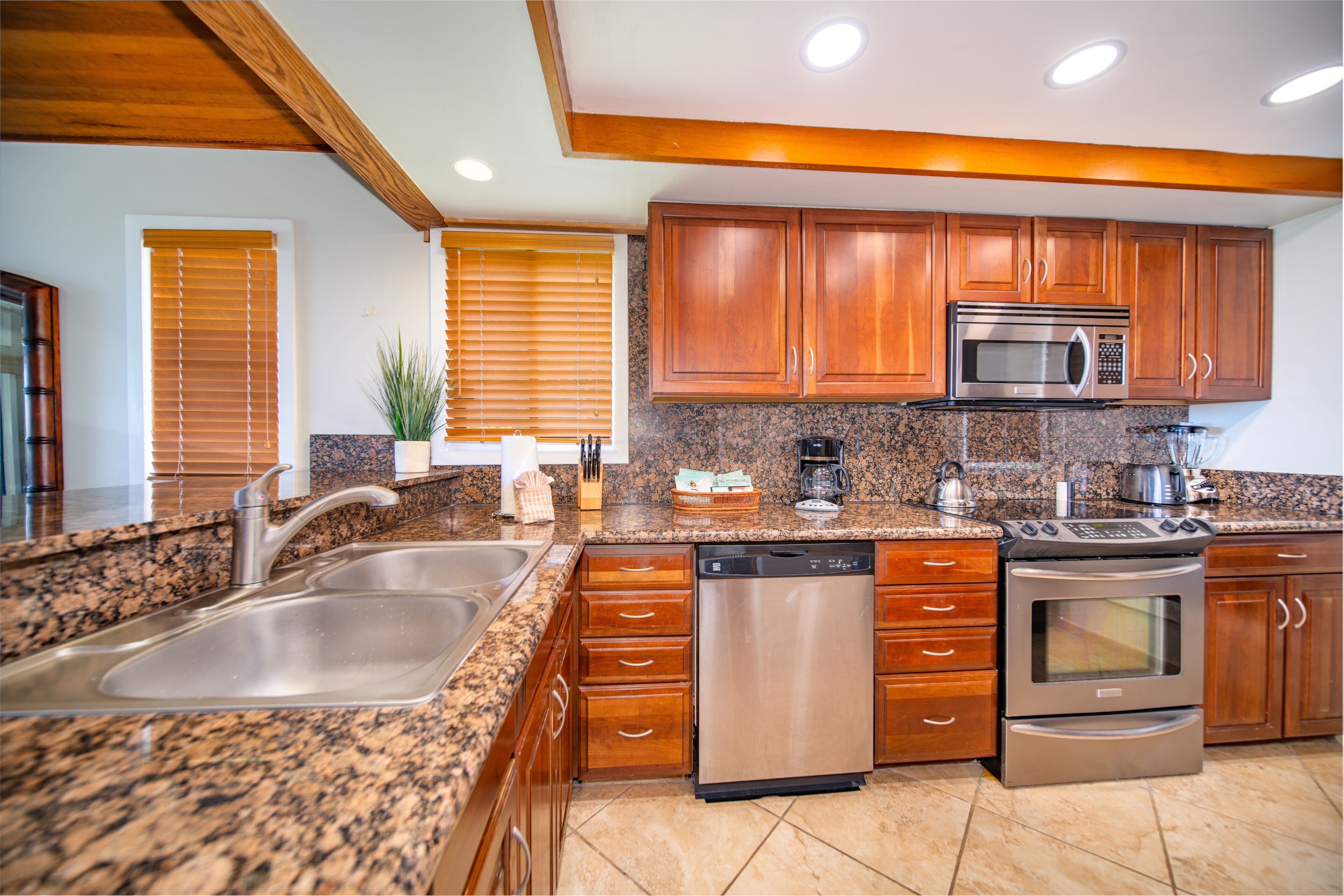 Kapalua Unit #915 1 Bedroom Ridge Villas Gold Ocean View