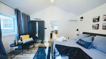 4 chambres, bureau, Wi-Fi, draps fournis