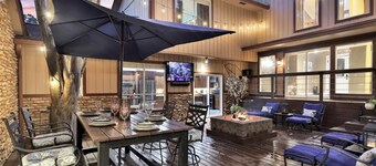 Entertaining GAME Room: 4 Bedroom Home: Lake Conroe: Pet Friendly