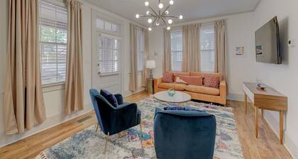 The Gem of Bull Street Downstairs DT Apartment