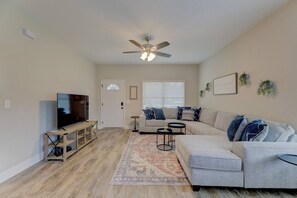 تلفزيون، خدمات بث