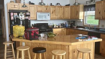 微波炉、烤箱、炉灶、洗碗机