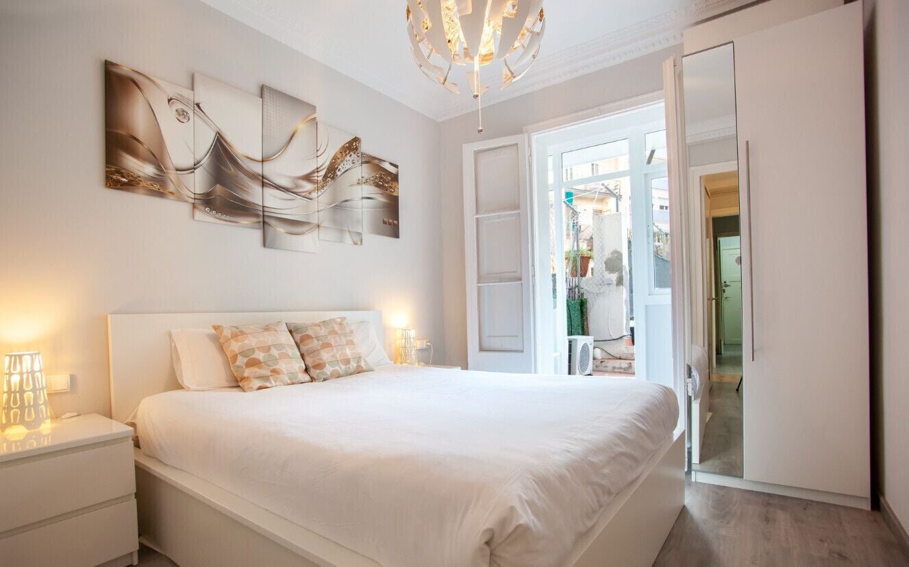 2 bedrooms, iron/ironing board, free WiFi