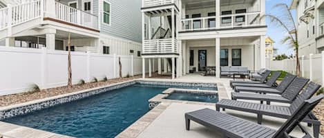 Udendørs pool, opvarmet pool