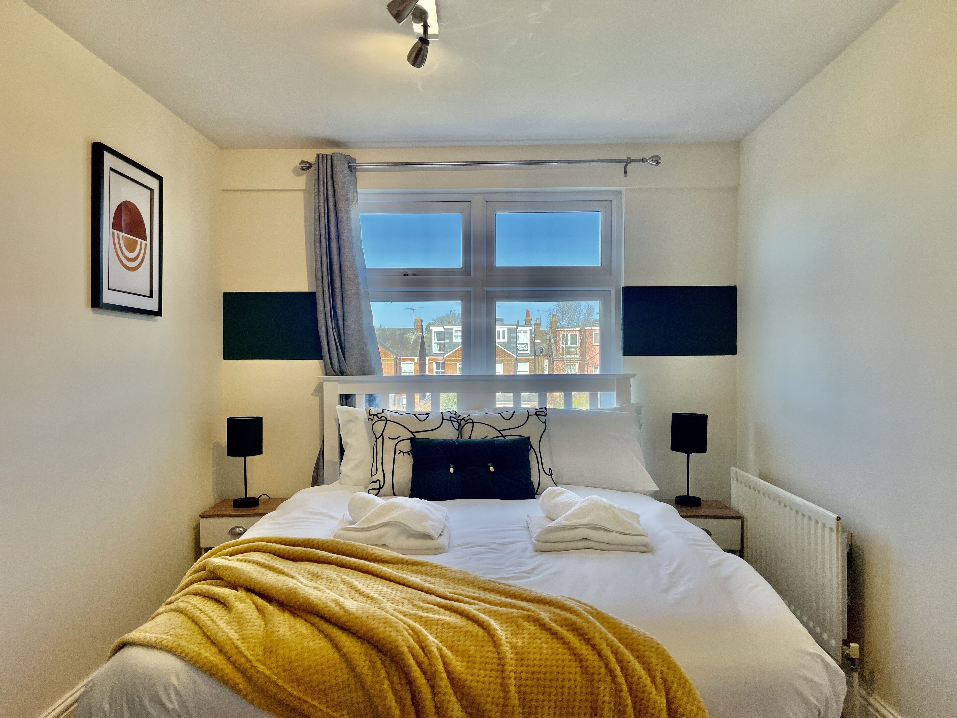 3 bedrooms, WiFi, bed sheets