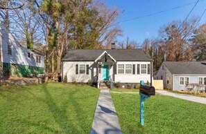 Exterior - The Turquoise Door-West Midtown. Minutes from fun! (Atlanta)