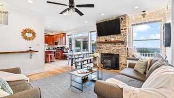 Smart TV, fireplace, DVD player, books