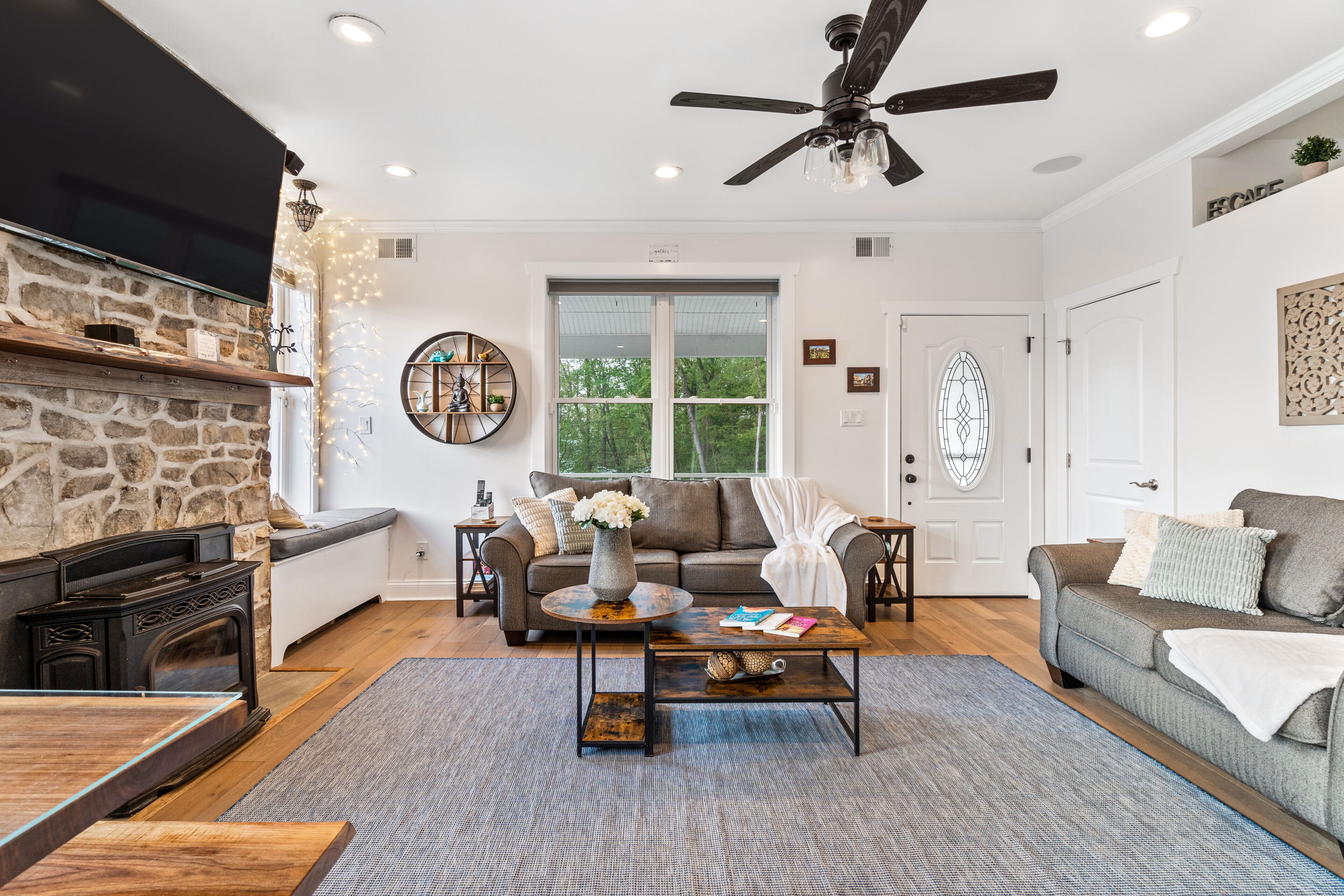 Secluded Yet Convenient Romantic, Zen-Paradise with Spa & Breathtaking Views