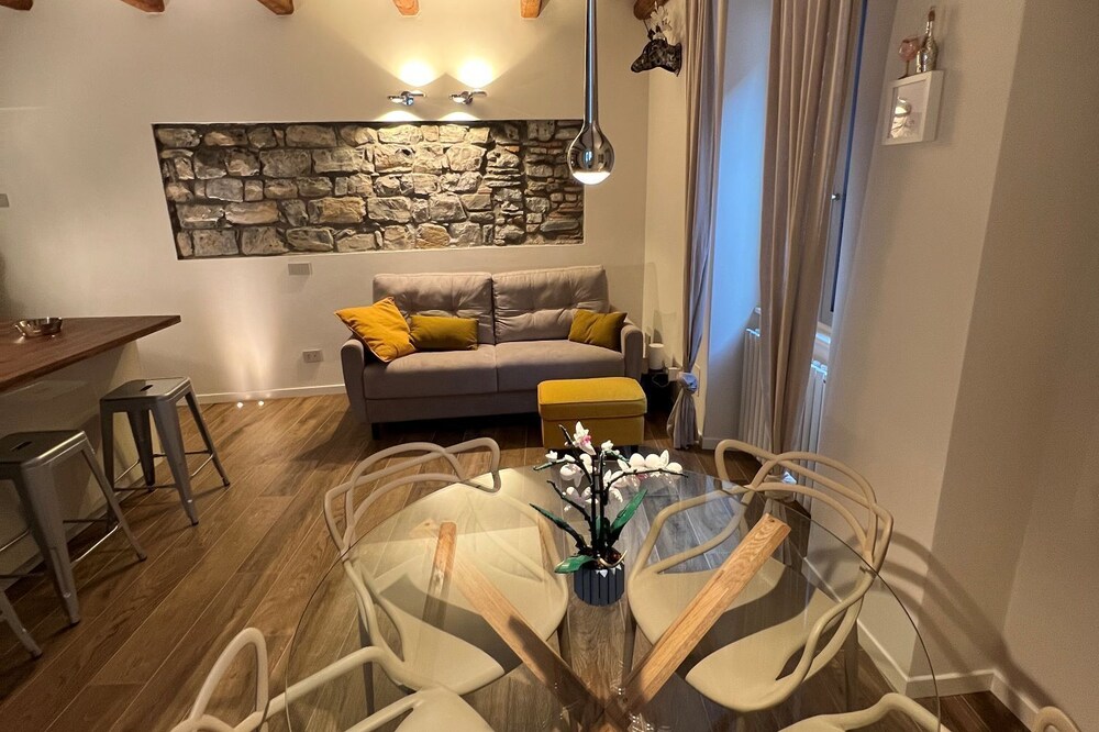LaLucia Luxury Suite - Lake Como