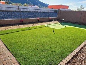 Property grounds - NEW HOME + Extra APT | Sleeps 10! (Phoenix)