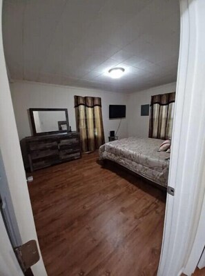 4 habitaciones, wifi gratis y ropa de cama 