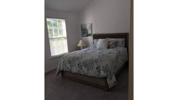 3 bedrooms, bed sheets