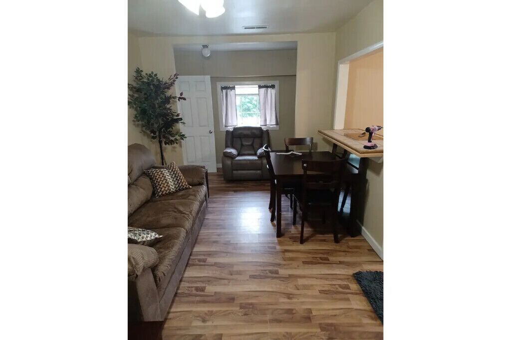 Two-bedroom Guesthouse, Avon, IN., 