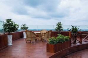 Ảnh chưa phân loại, 2 trong số 60 ảnh, nút