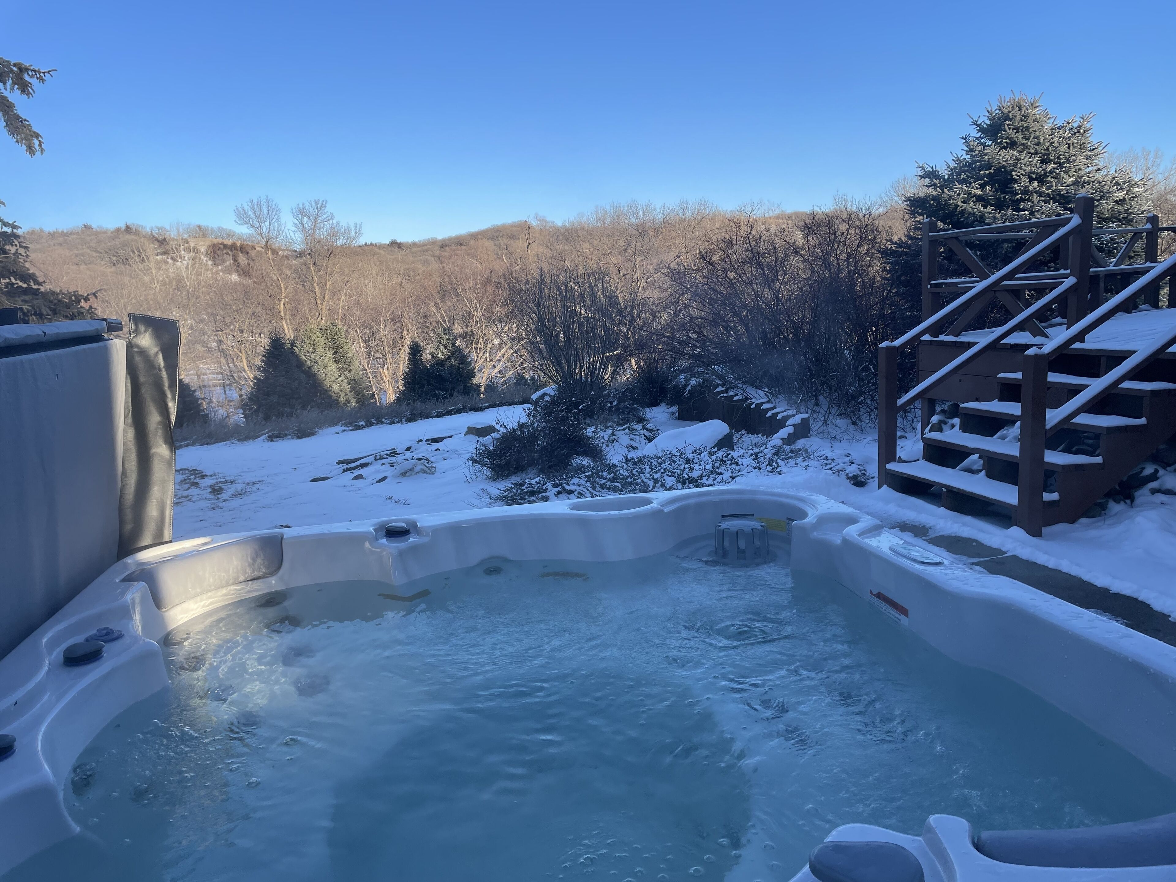 Tina de hidromasaje al aire libre