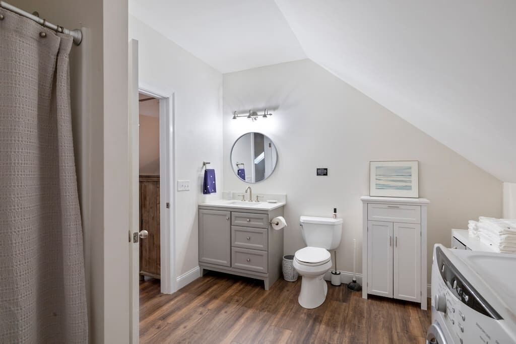 Piper's Cove Apartment on Lake Winnisquam