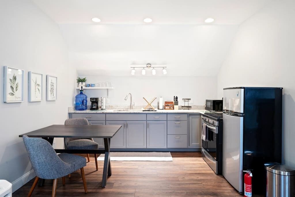 The Carriage House at Piper's Cove on Winnisquam