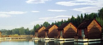 Zhushanhu Lake Town Hotel