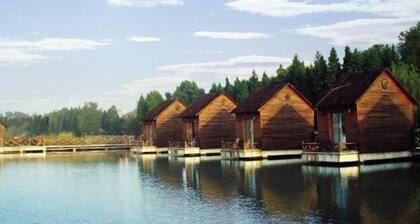 Zhushanhu Lake Town Hotel