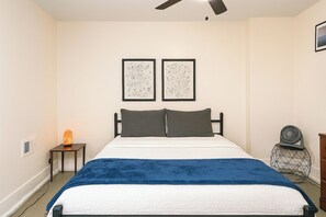 House (6 Bedrooms) | Floor plan - Detroit 6BR House Wifi, Parking, Pet Friendly (Detroit)