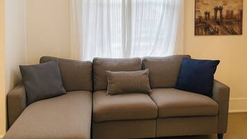 House (6 Bedrooms) | Floor plan