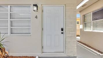 Apartment (0 Bedroom) | Floor plan