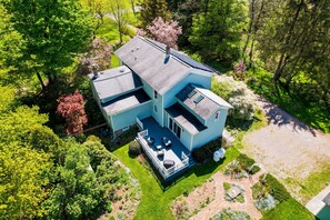 Exterior - Stunner close to Cornell, Cortland, Finger Lakes! Spread out on 3 acres! (Groton)