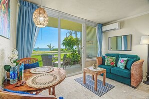 Smart TV - Oceanfront Bliss at the Islander on the Beach — Trusted Host, New on VRBO! (Kapaa)