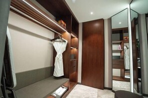 Cribs/infant beds - Bai Hua Ting International Hotel (Jinan)