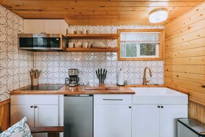 Fridge, microwave, toaster