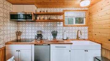 Fridge, microwave, coffee/tea maker, toaster