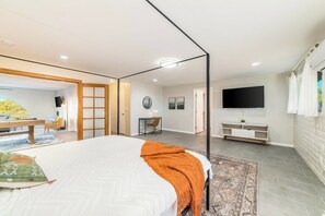 5 camere, ferro/asse da stiro