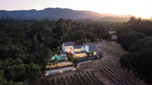 Luxury Vineyard Creek Ranch Sonoma