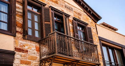 Nill's Stone House Otel