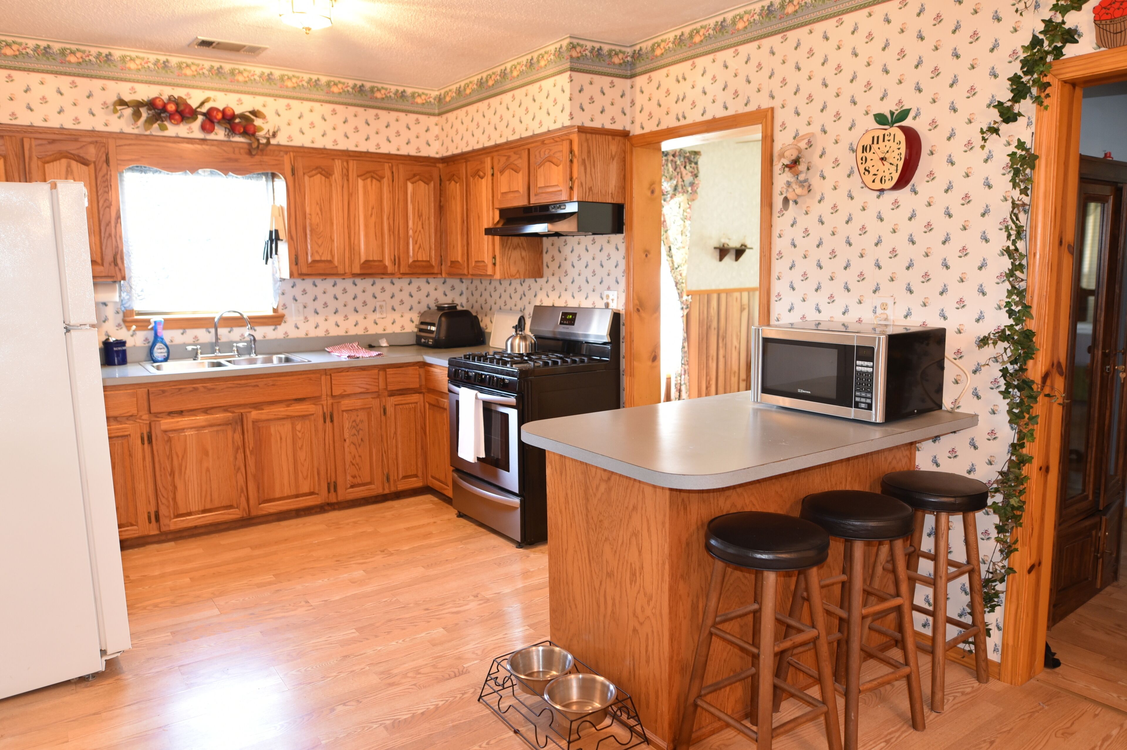 Stunning Home with Mount Magazine View