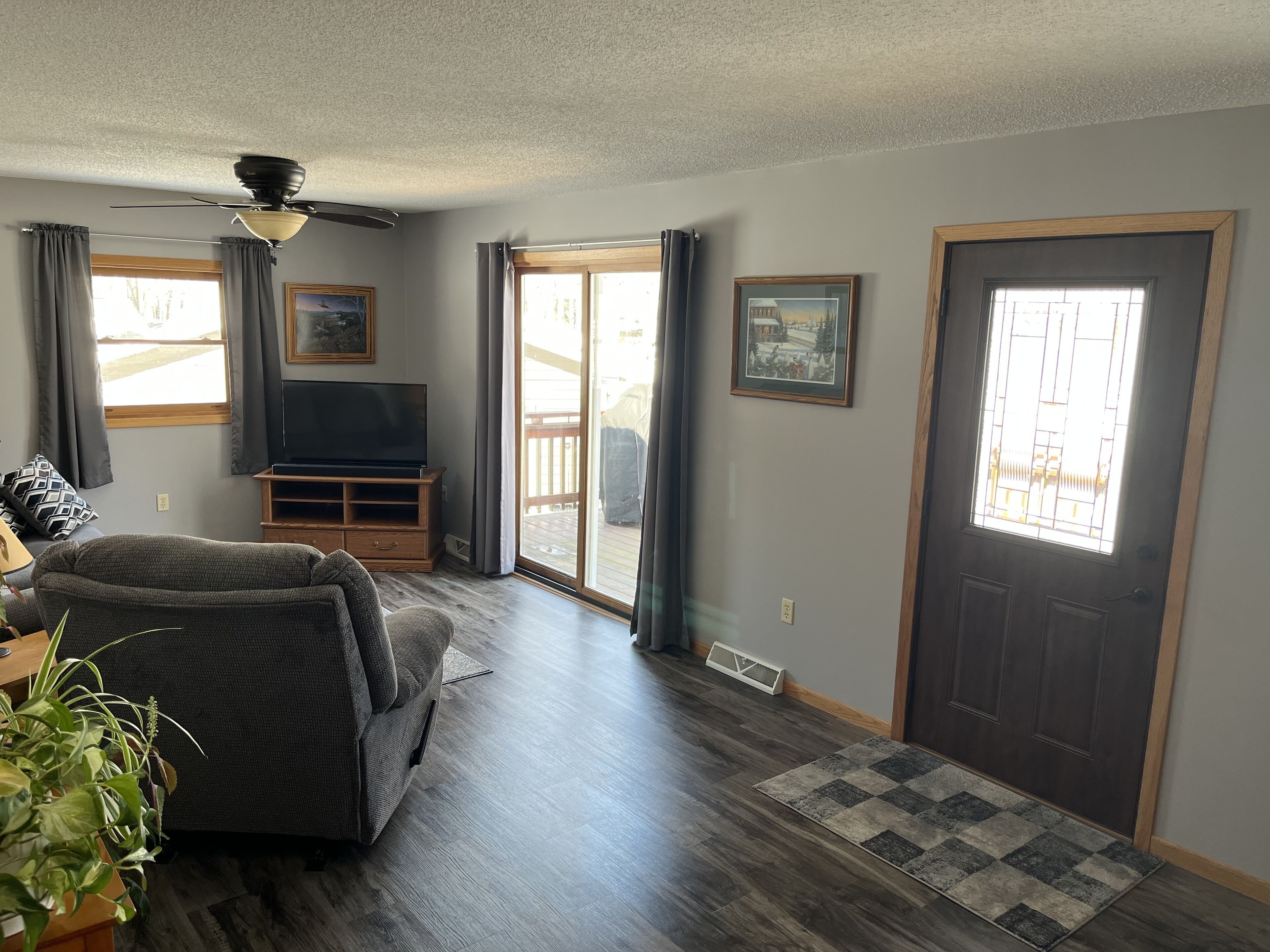 Smart TV, DVD player