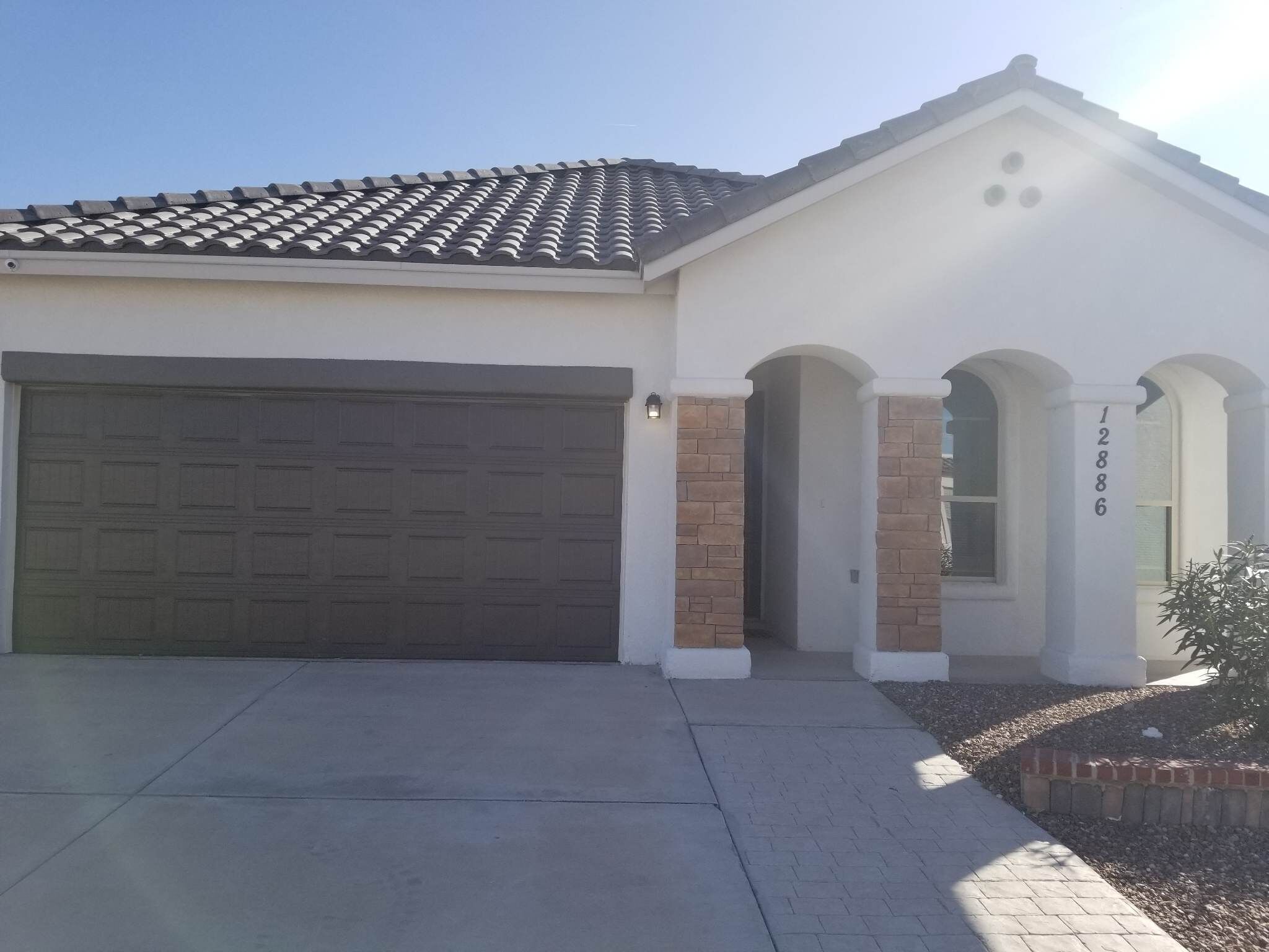 12886 Woolstone