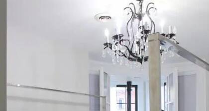 ★ BEAUTIFUL 2 BED 2 BATH w/ SOAKER TUB + W/D★