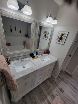 Towels, soap, toilet paper