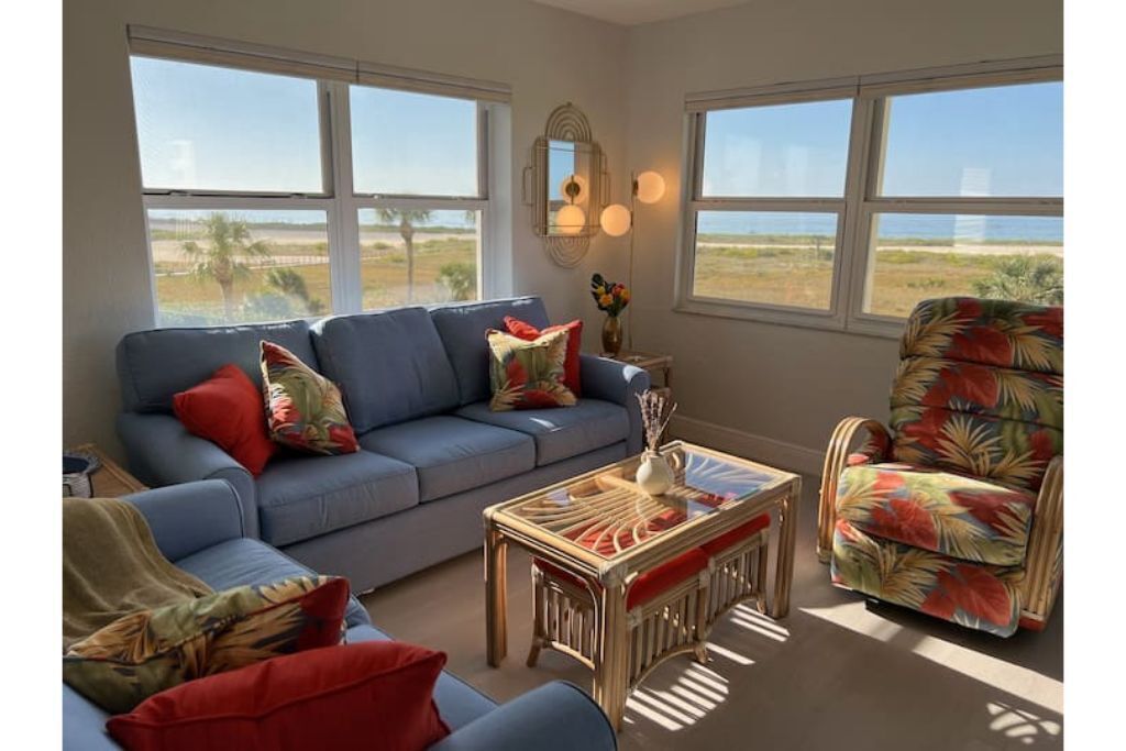 Beach Front, Gulf Views corner unit