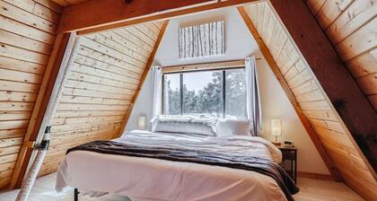 *Adorable A-Frame* Hot Tub | Pac-Man | Fire Pit