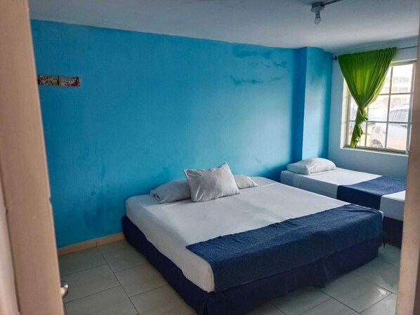 Wifi gratis y ropa de cama 