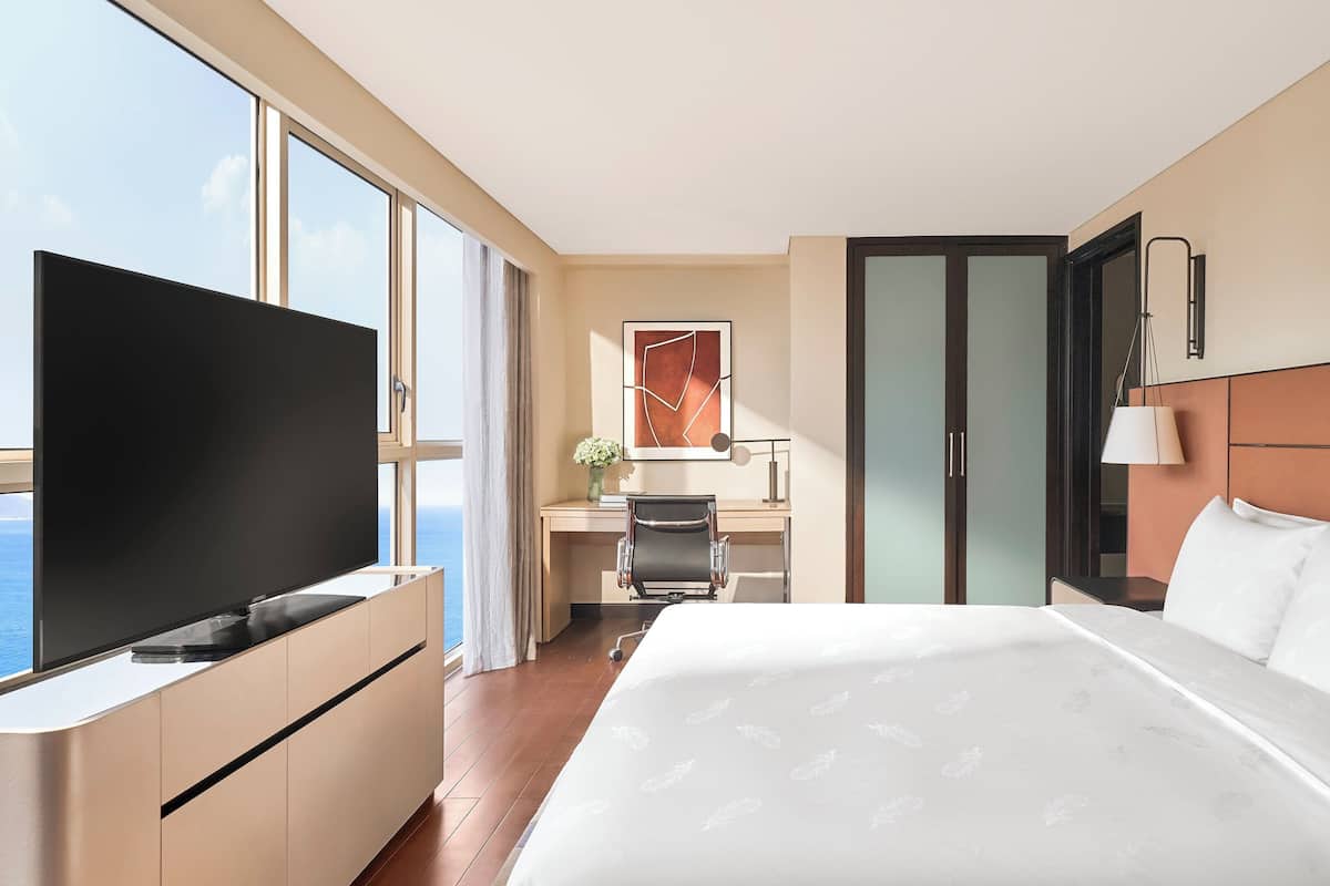 Suite, 2 Bedrooms (Dual Level, 2 King)