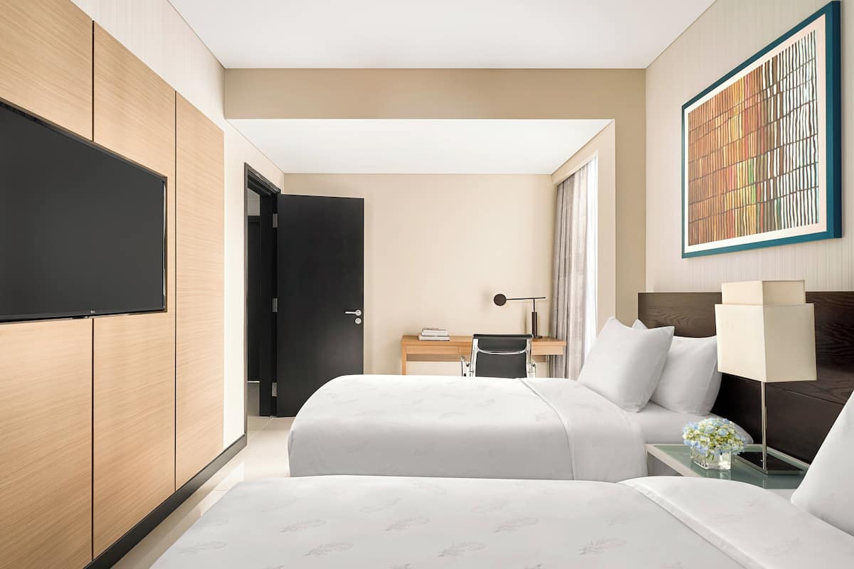 Suite, 2 chambres, vue océan (1 King, 2 Twin beds) | Coffres-forts dans les chambres