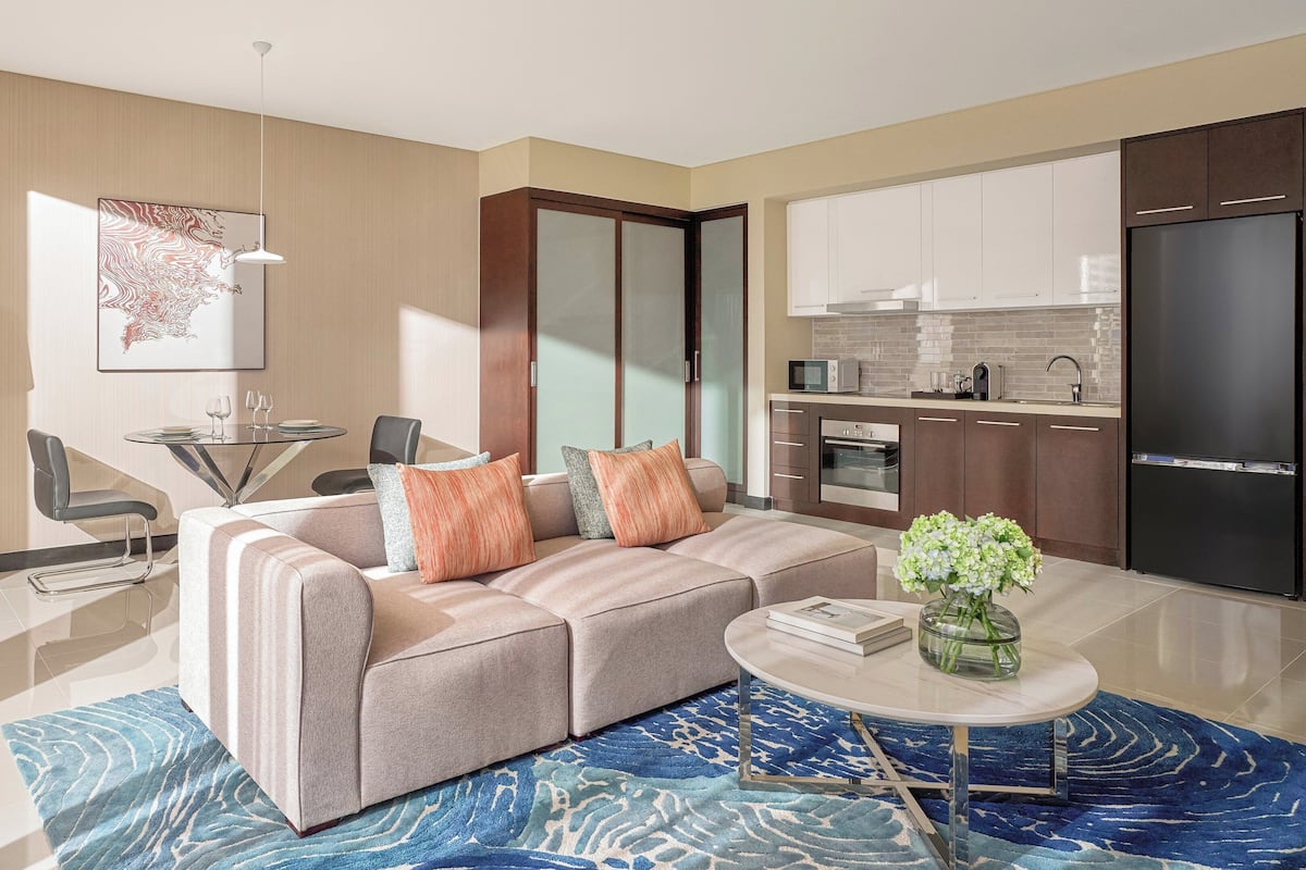 Suite, 1 chambre, vue océan (1 King) | Coffres-forts dans les chambres