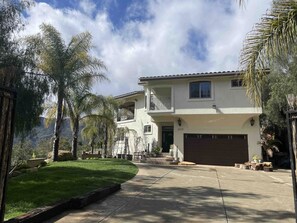 Exterior - Lux Topanga Compound w/ Sweeping Views (Tooanga)