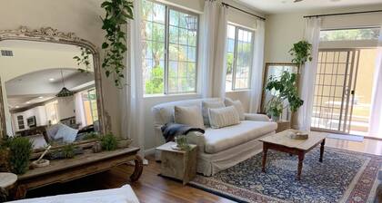 Lux Topanga Compound w/ Sweeping Views