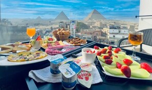 包每日全套早餐